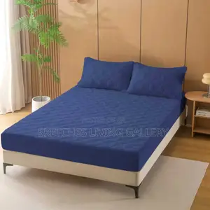 Luxury Comfort Bedcover Set.