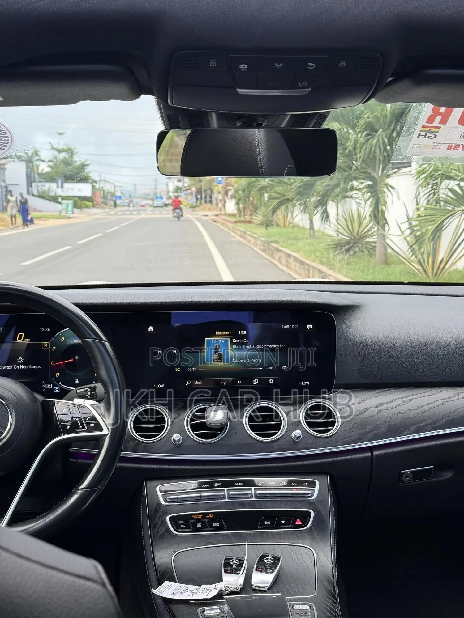 Mercedes-Benz E350 2021 White