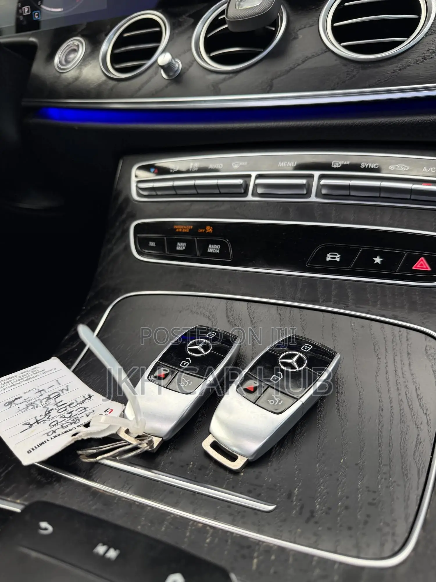 Mercedes-Benz E350 2021 White