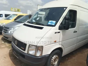 Volkswagen LT 2010 White