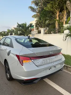 Hyundai Elantra SEL 2021 Gray