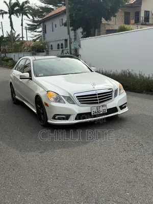 Mercedes-Benz E350 Base 2dr 4Matic Coupe AWD (3.5L 6cyl 7A) 2012 White
