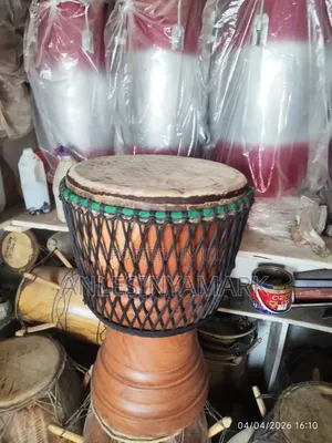Djembe/Kpalogo/Congas