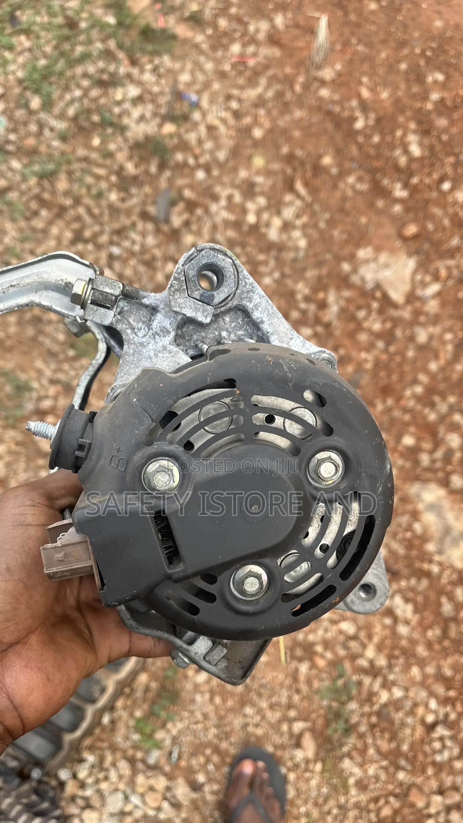Vitz Alternator