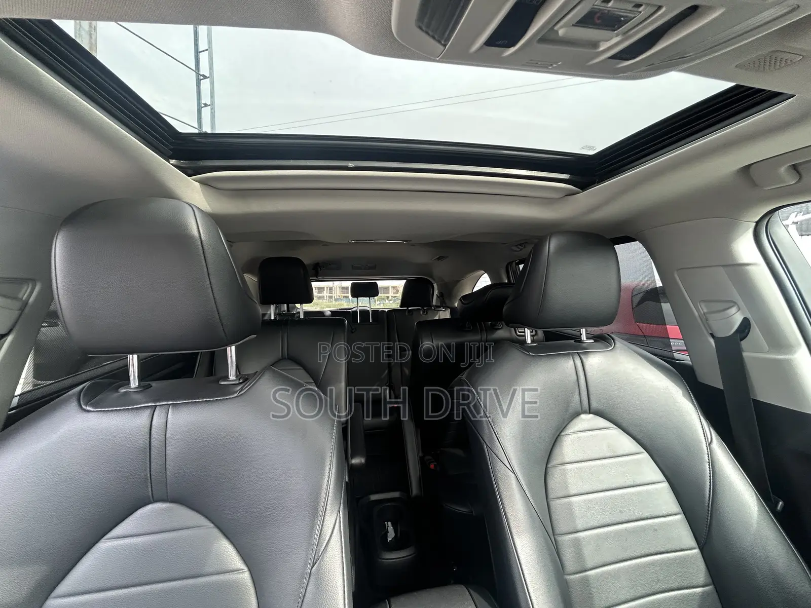Toyota Highlander XLE 2022 Blue