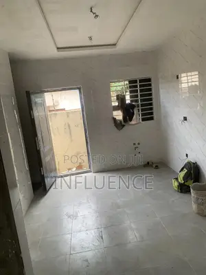 3bdrm House in Palace Mall Area, Spintex for sale