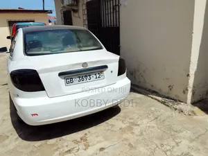 Kia Rio 2002 White