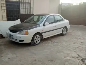 Kia Rio 2002 White
