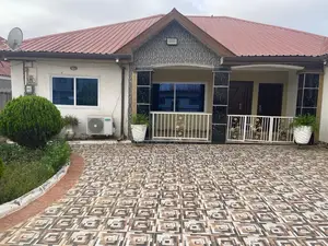 4bdrm House in Kwabenya for sale