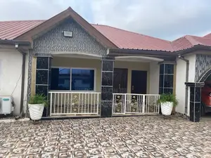 4bdrm House in Kwabenya for sale