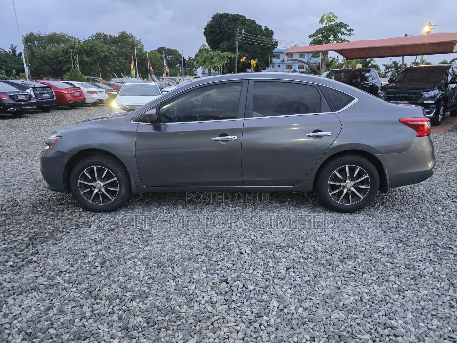 Nissan Sentra SV 2016 Gray