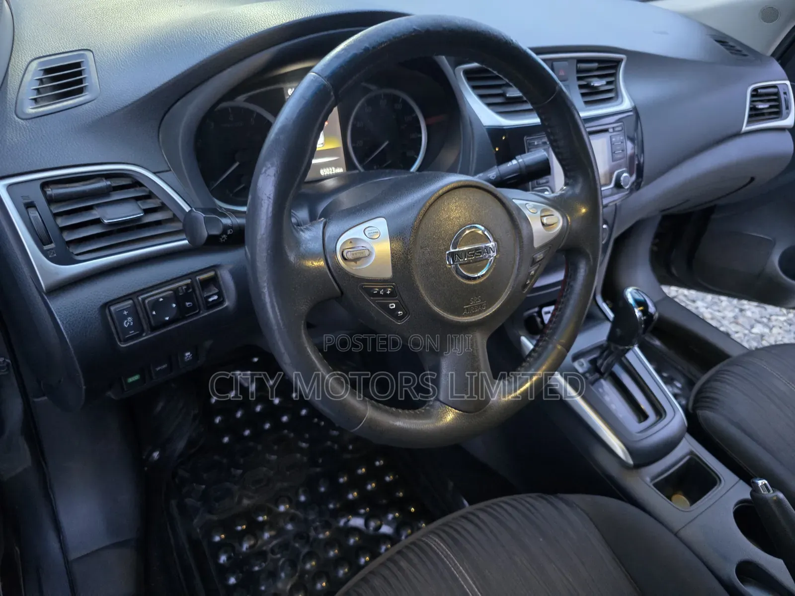 Nissan Sentra SV 2016 Gray