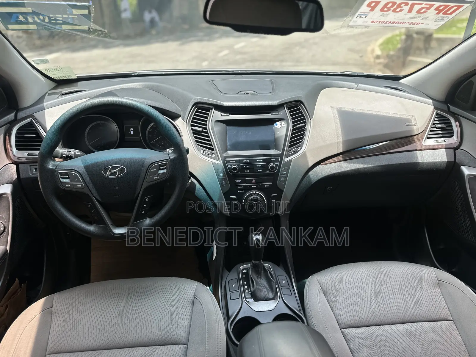 Hyundai Santa Fe SE AWD 2017 Gray