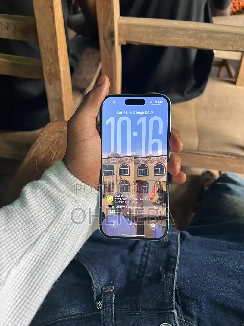 New Apple iPhone 16 128 GB Green
