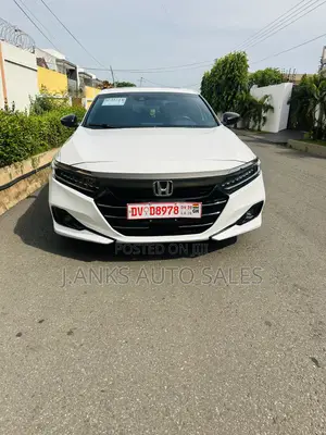 Honda Accord Sport 2.0T 2022 White