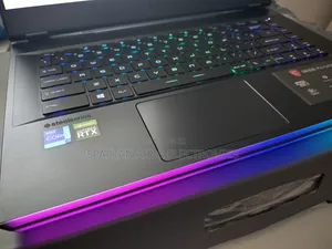 Laptop MSI GE66 Raider 32GB Intel Core i9 SSD 1T