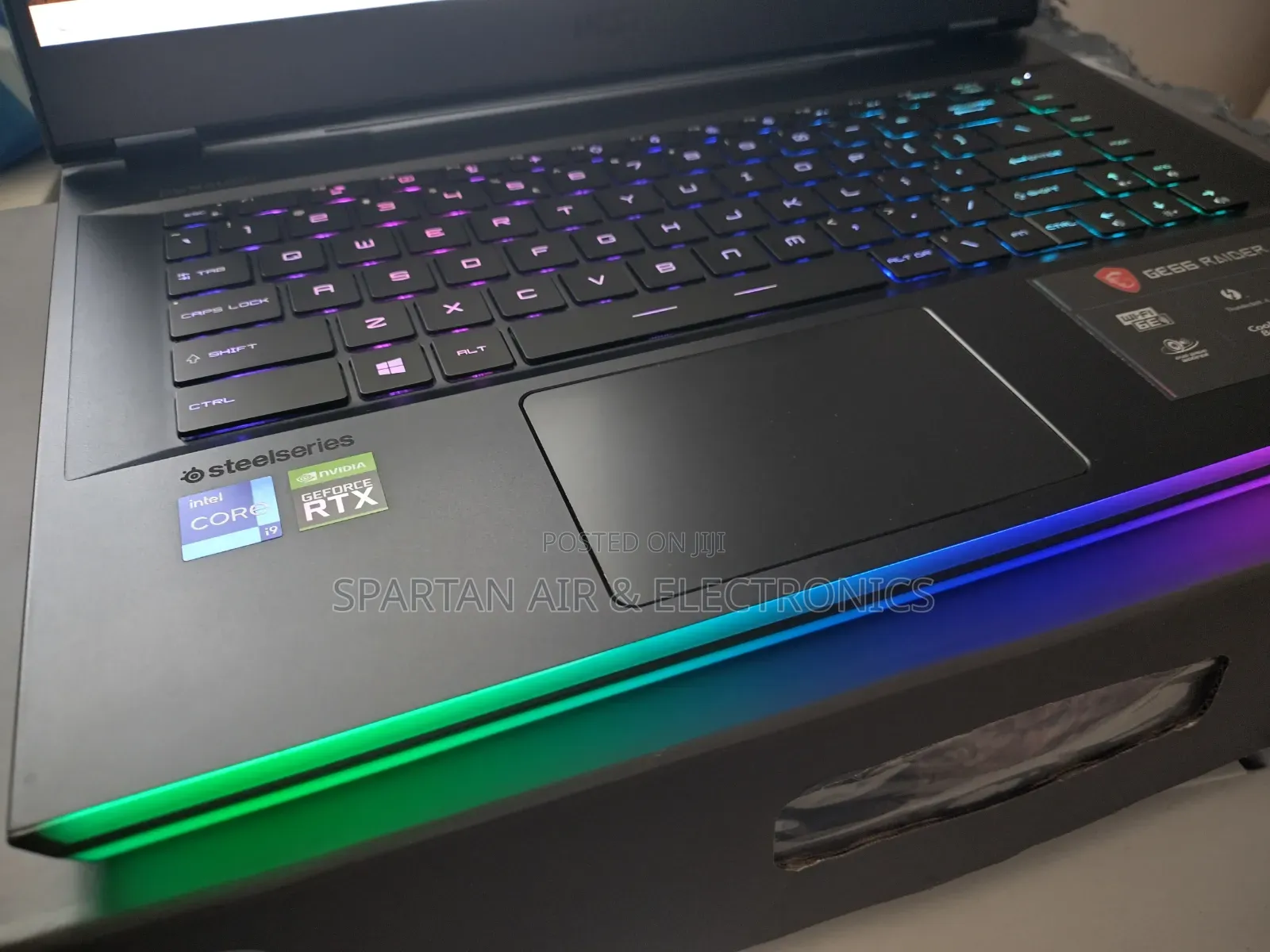 Laptop MSI GE66 Raider 32GB Intel Core i9 SSD 1T