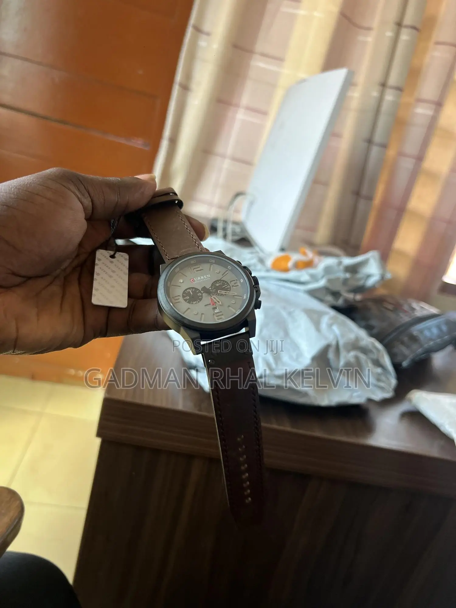 Curren Watch