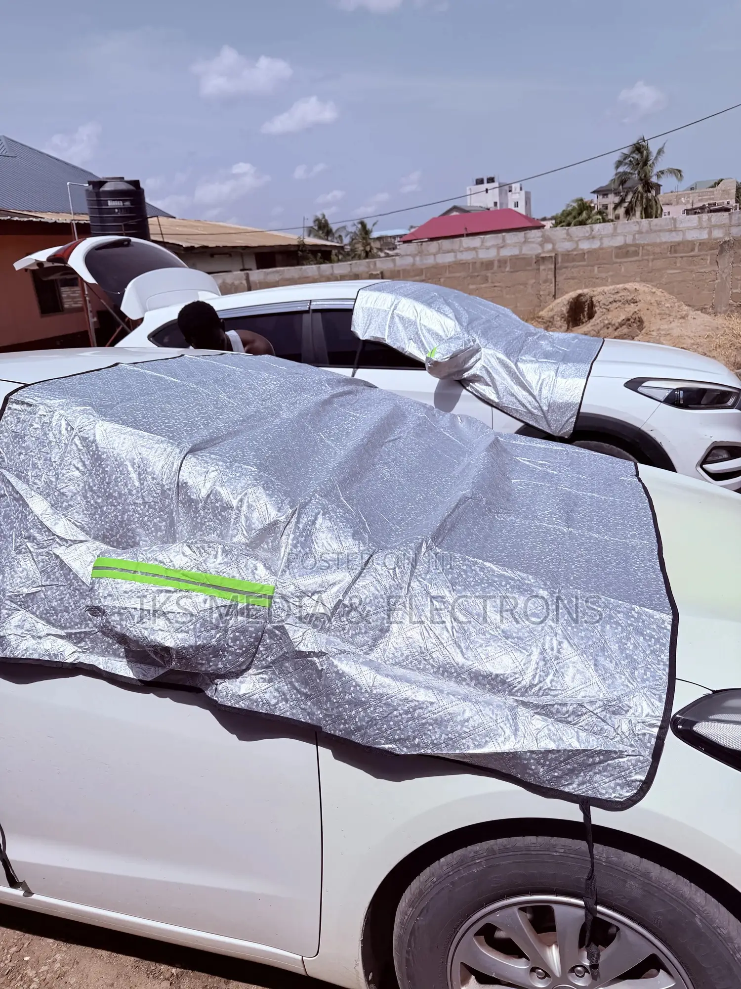 Car Windscreen Cover (Sunshade)