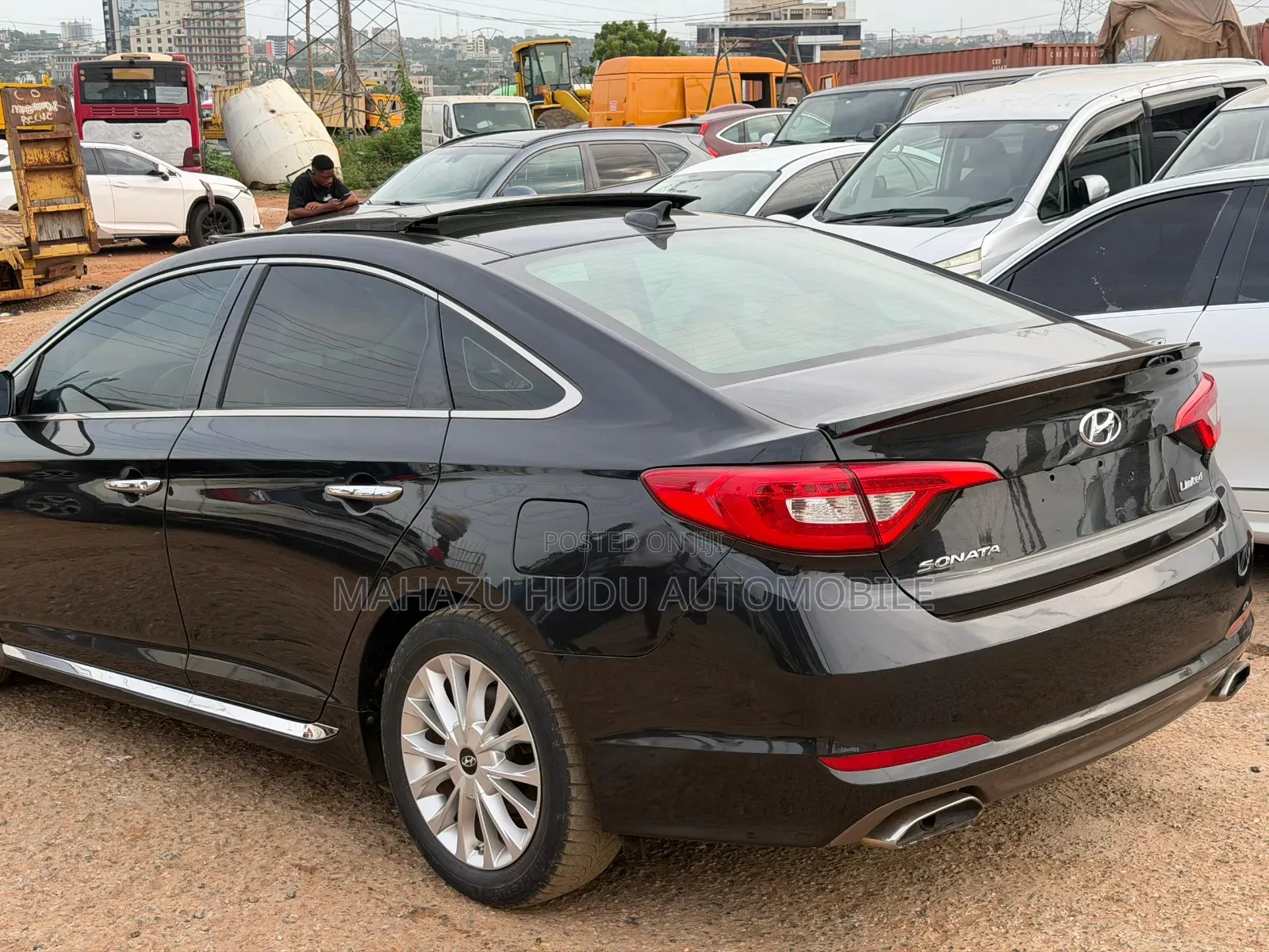 Hyundai Sonata Limited w/Brown Leather 4dr Sedan (2.4L 4cyl 6A) 2015