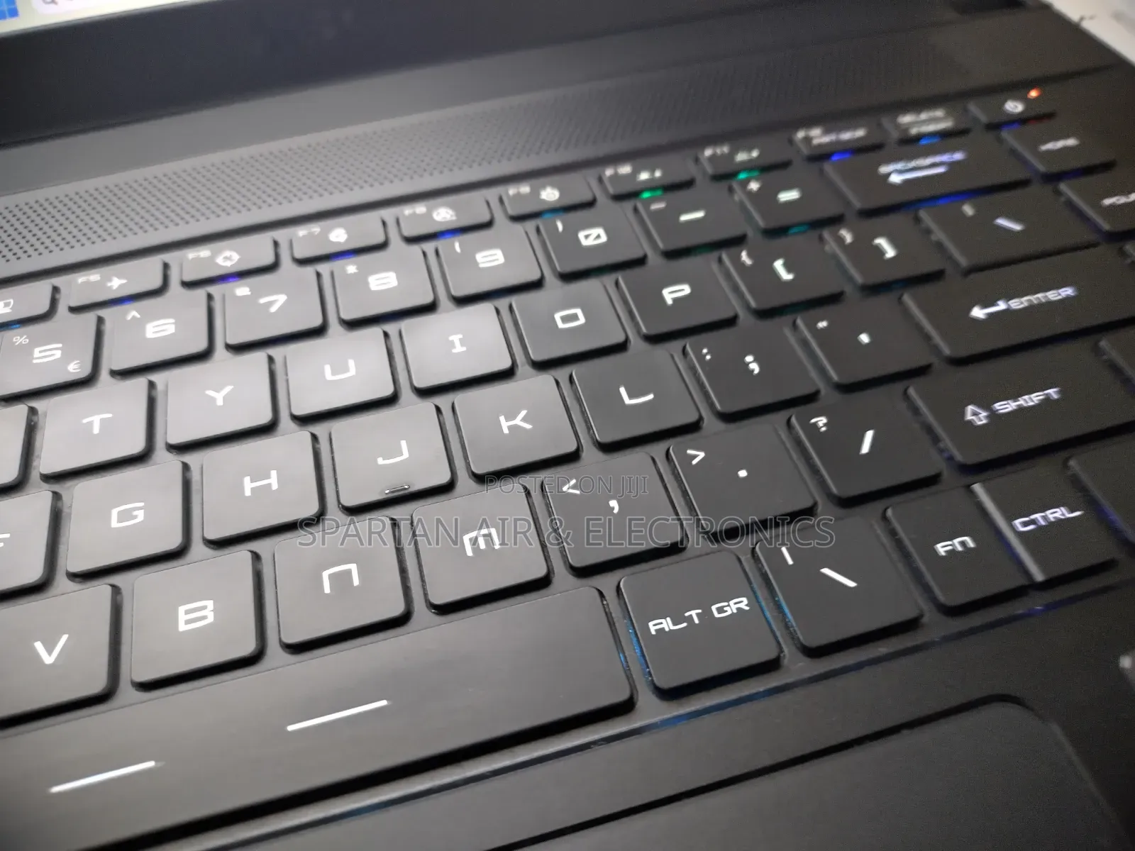Laptop MSI GS66 Stealth 10UE 32GB Intel Core i7 SSD 512GB