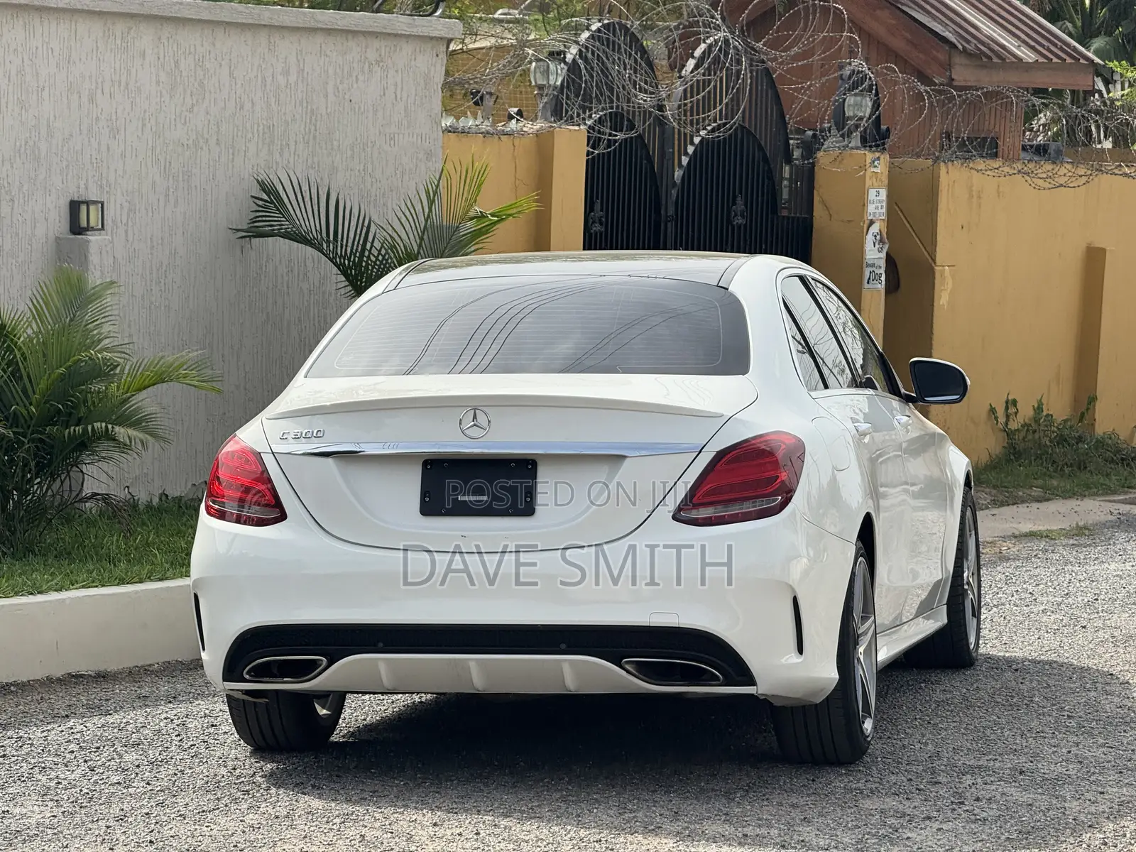 Mercedes-Benz C300 Sport 4Matic Sedan AWD (2.0L 4cyll 7A) 2016 White