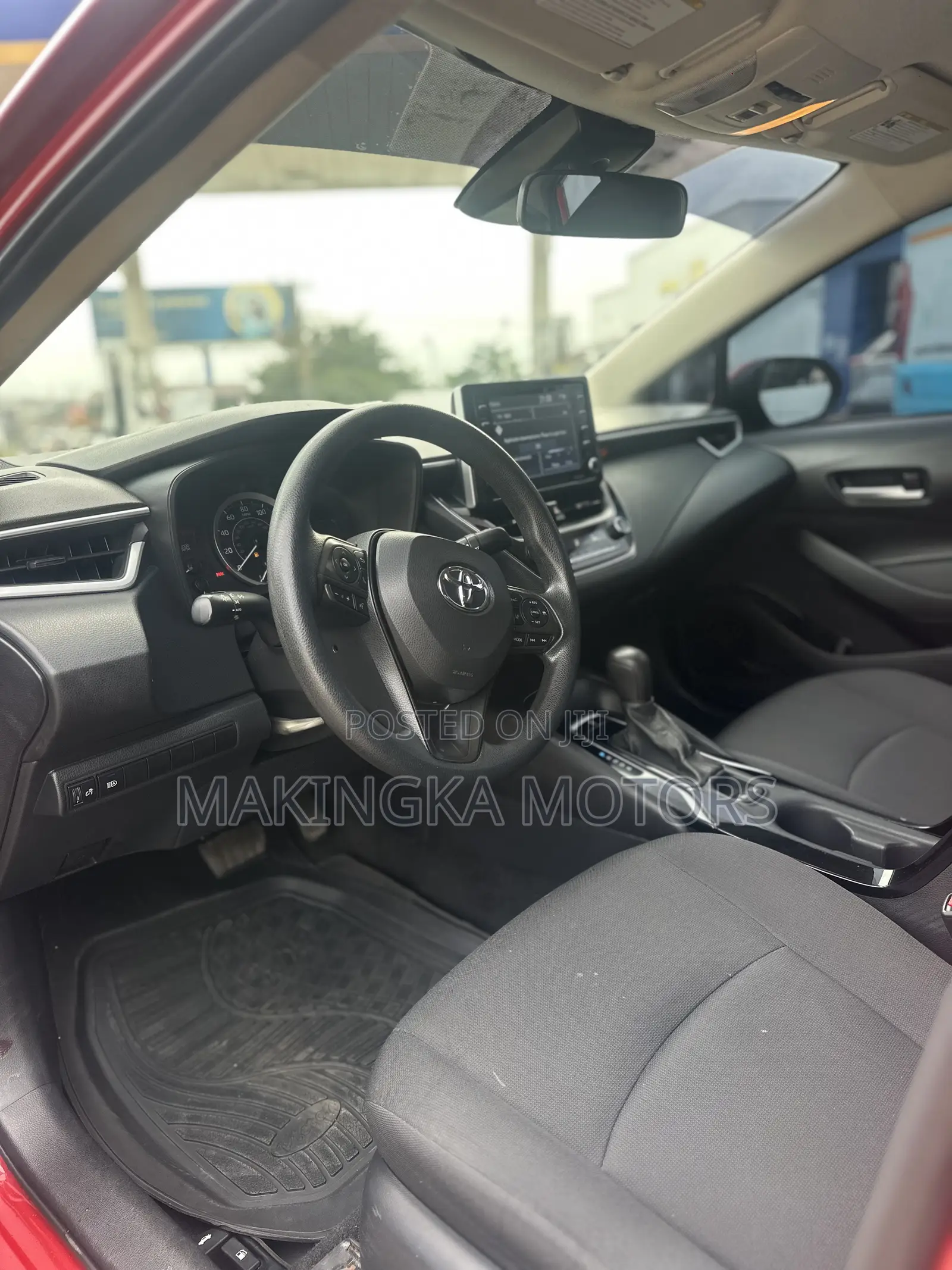Toyota Corolla LE 2022 Red