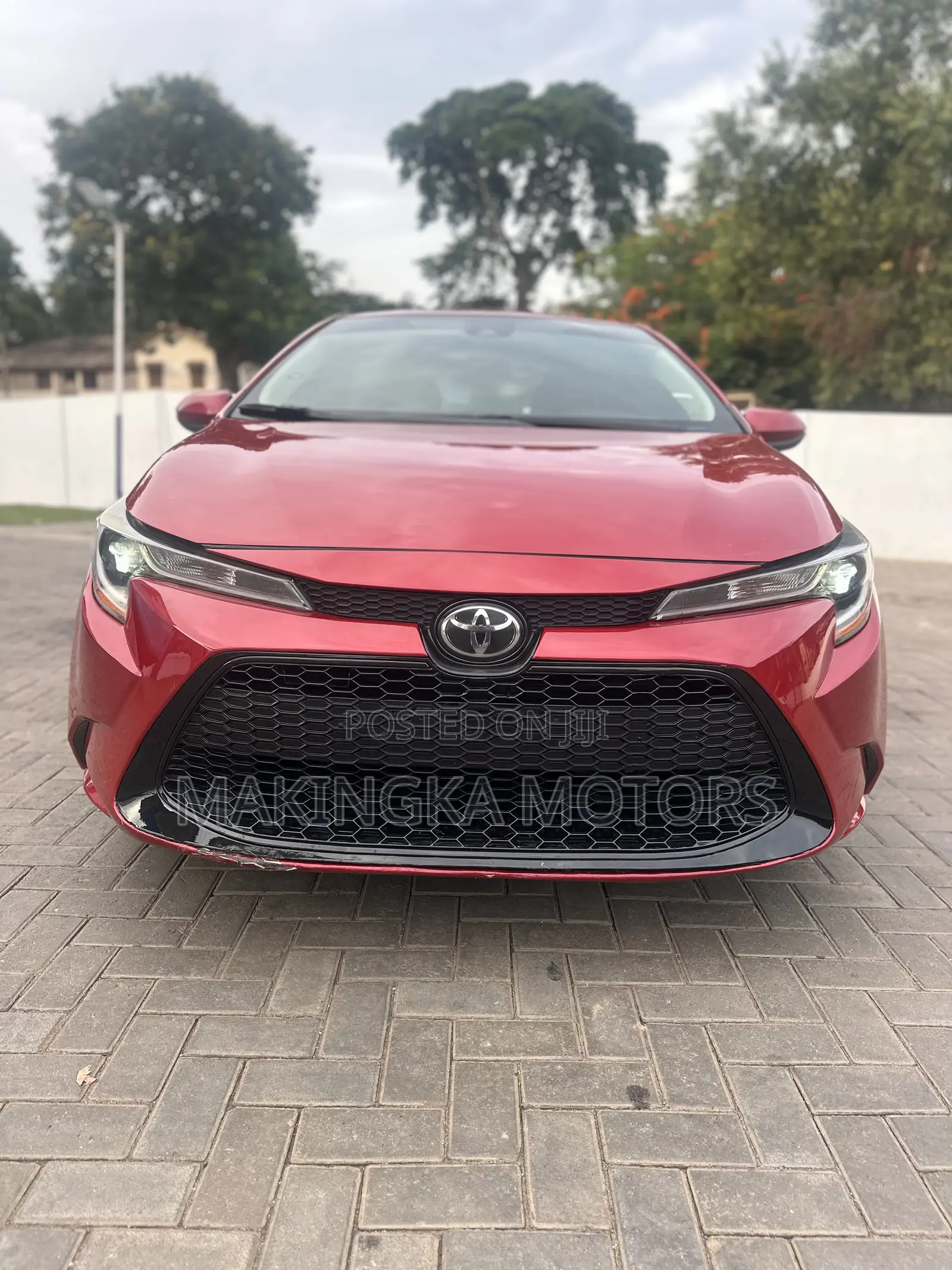 Toyota Corolla LE 2022 Red