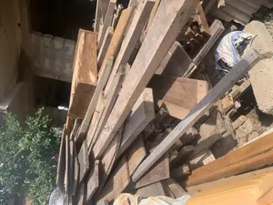 Bulk of Used Red Wood for Sale