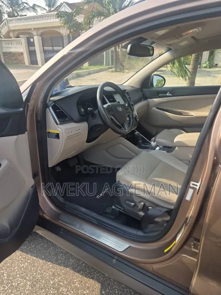 Hyundai Tucson Limited FWD 2016 Brown
