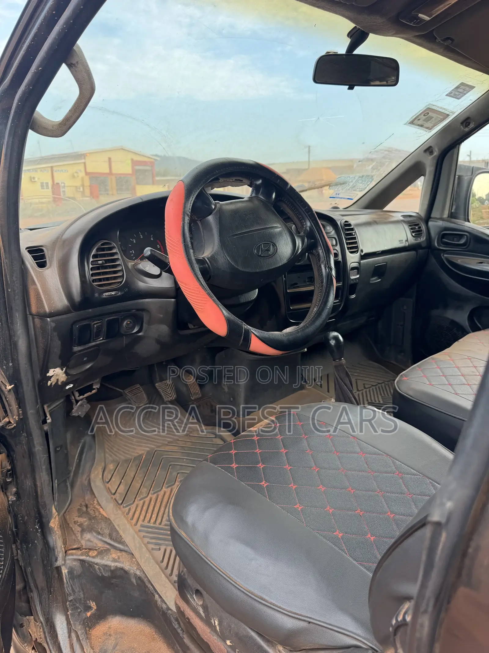 Hyundai H1 2002 Green