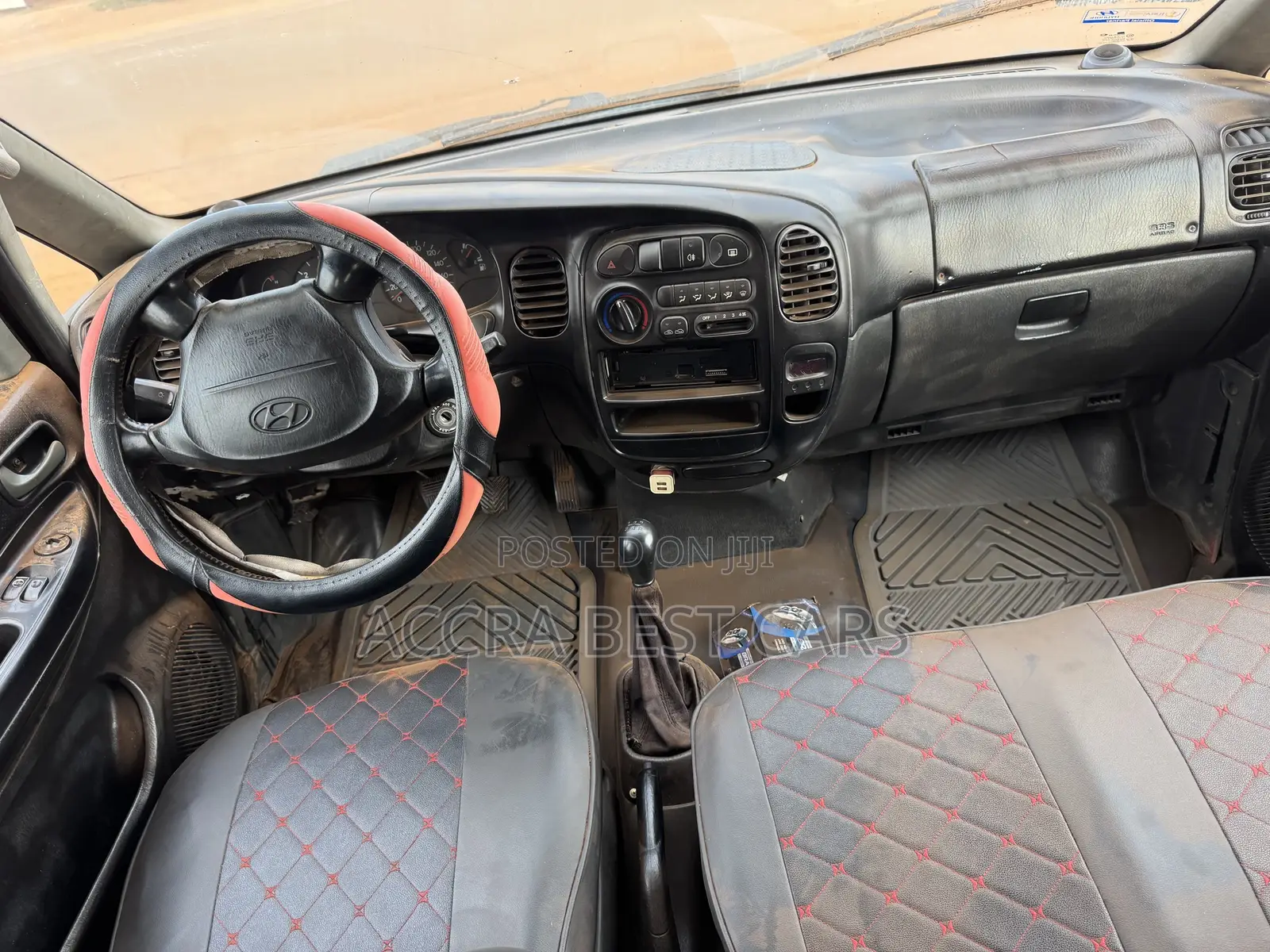 Hyundai H1 2002 Green