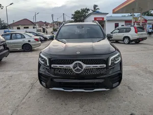 Mercedes-Benz GLB-Class GLB 250 4MATIC 2022 Black