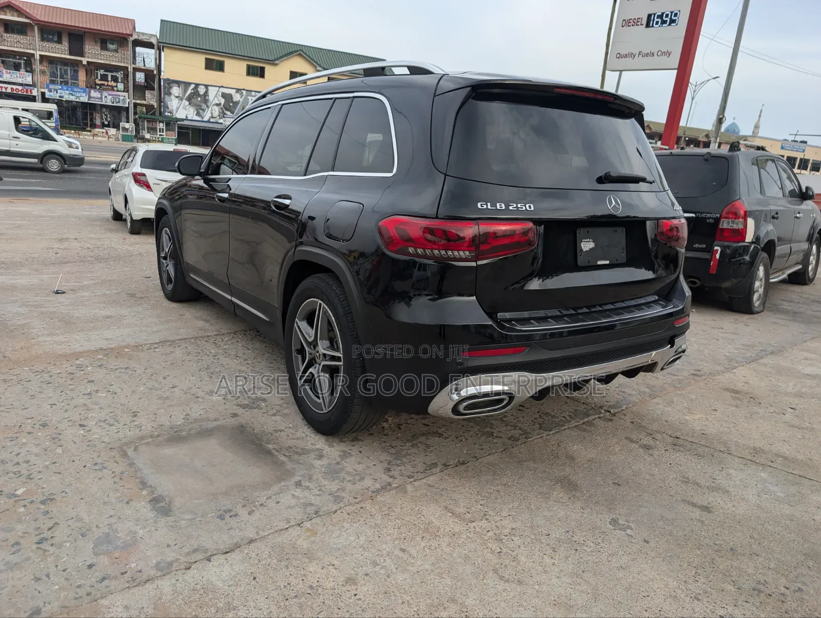 Mercedes-Benz GLB-Class GLB 250 4MATIC 2022 Black
