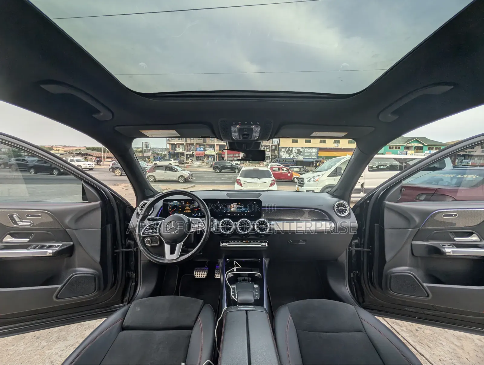 Mercedes-Benz GLB-Class GLB 250 4MATIC 2022 Black
