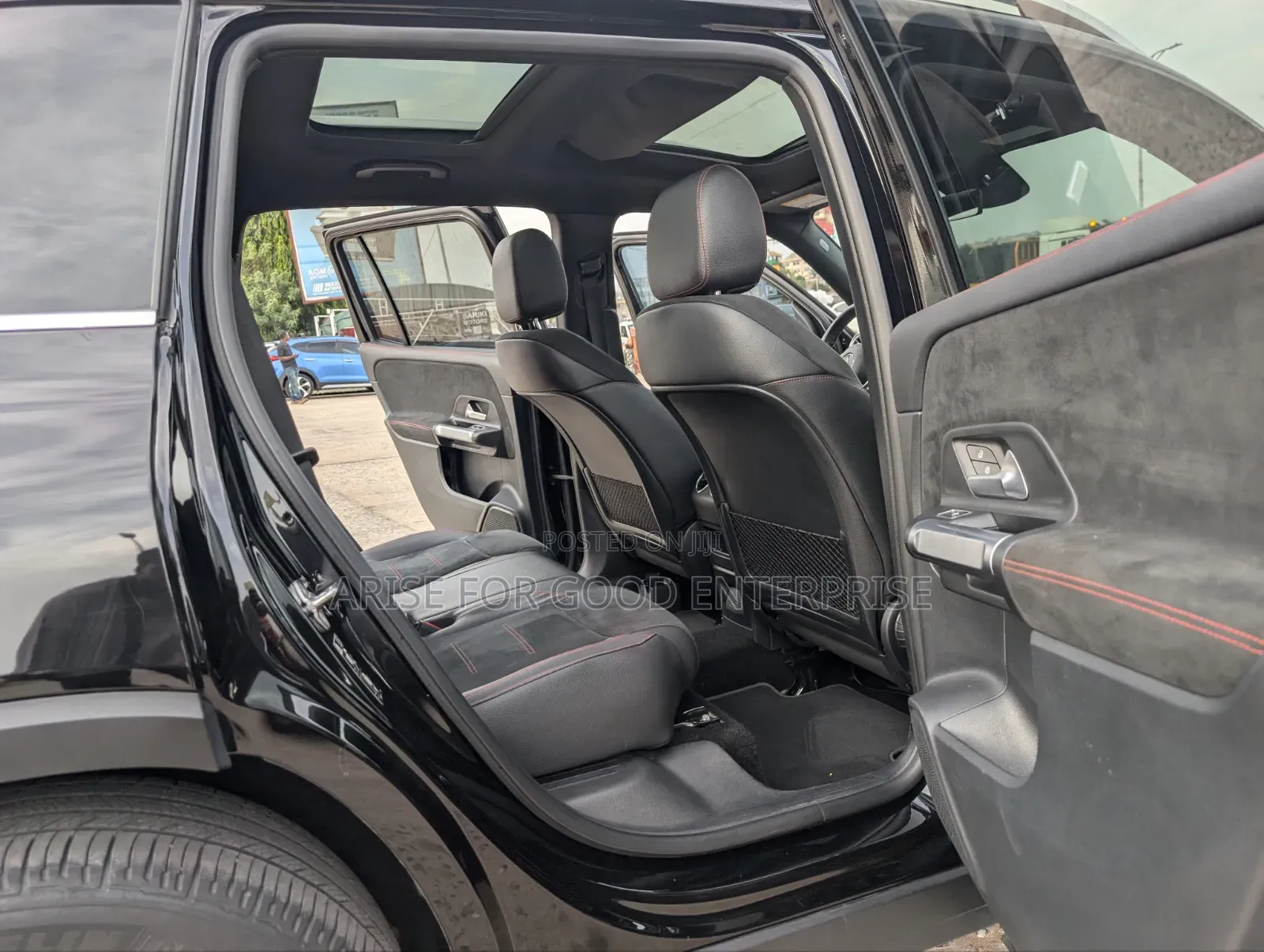 Mercedes-Benz GLB-Class GLB 250 4MATIC 2022 Black