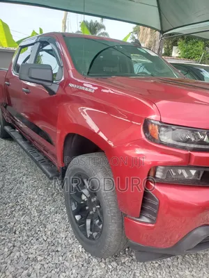 Chevrolet Silverado 2500HD Custom Double Cab LB 2024 Silver