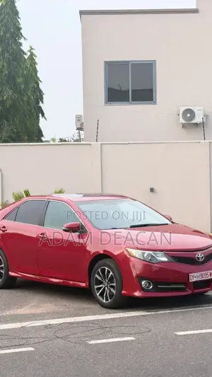Toyota Camry 2014 Red