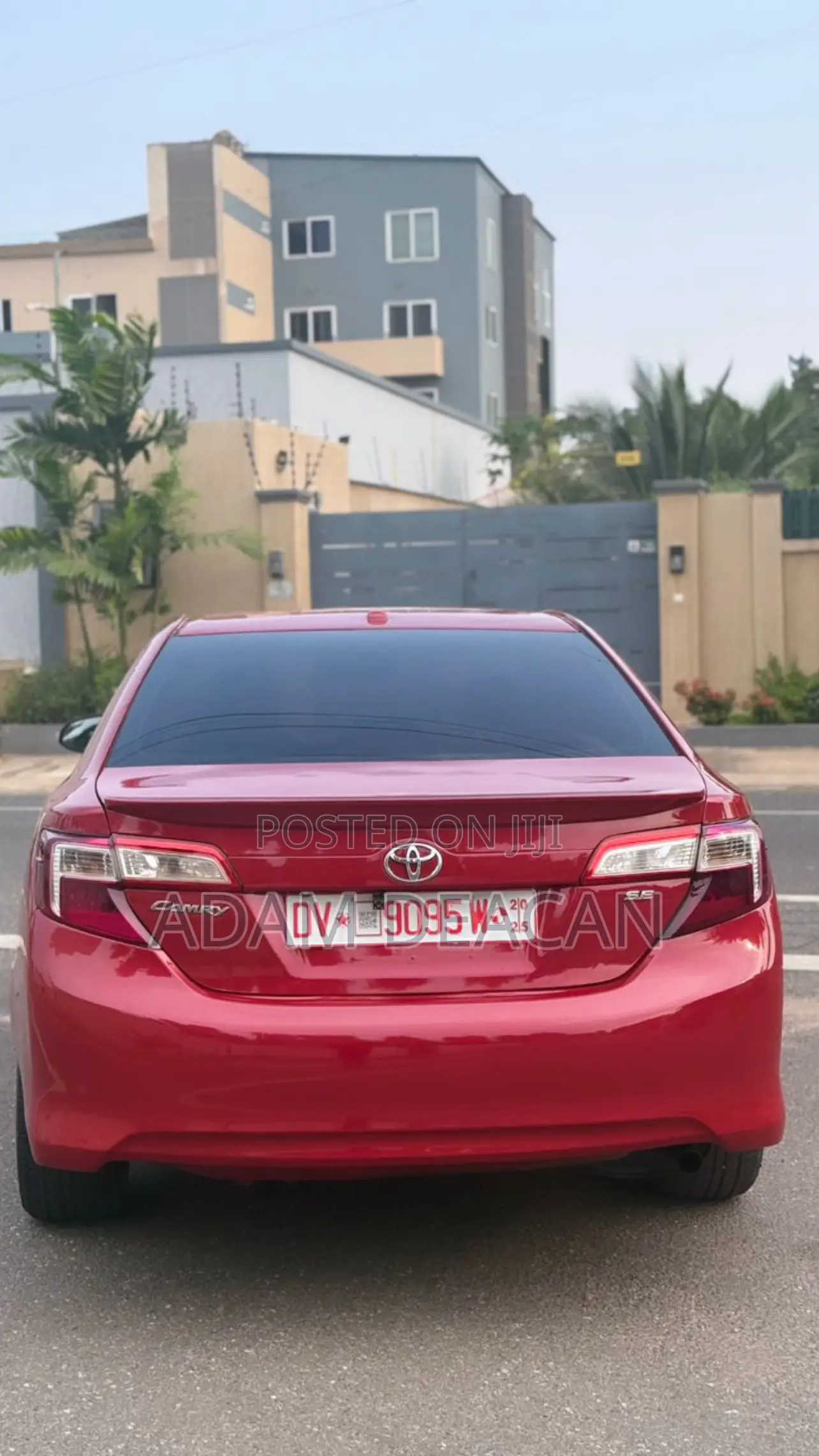Toyota Camry 2014 Red