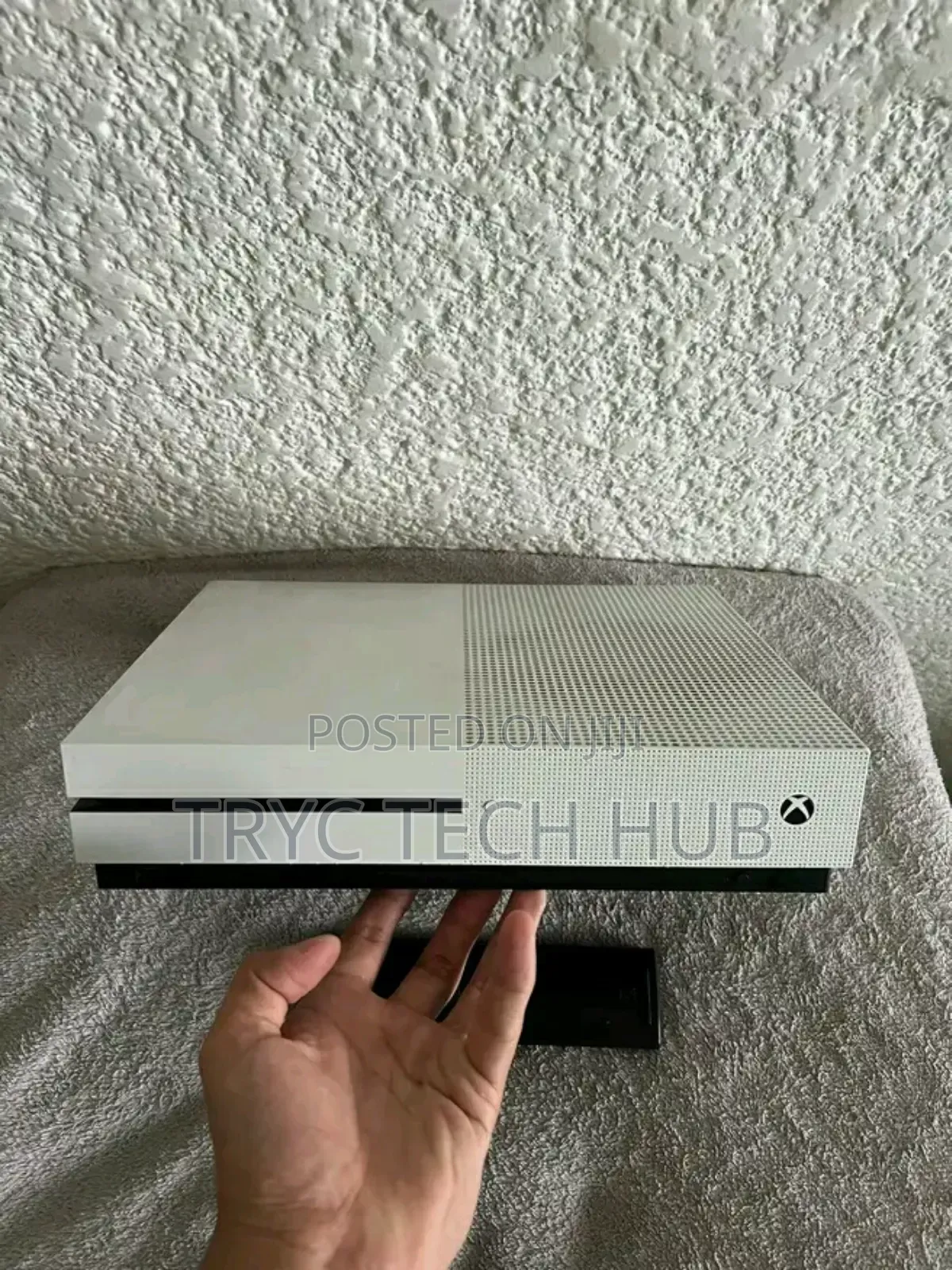 Xbox One S White