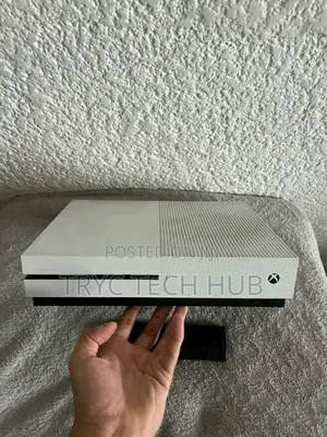 Xbox One S White