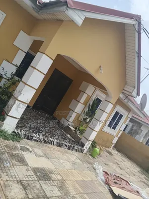 3bdrm House in Pantang Junction, New Site for rent
