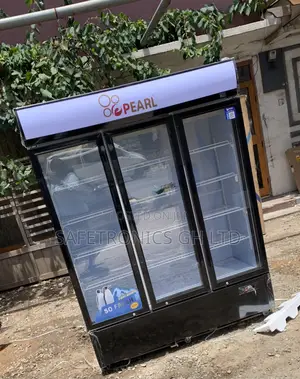 Newest Version Pearl PVC-150 Display 950 Liters Refrigerator