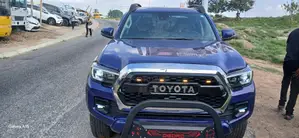 Toyota Tacoma SR Double Cab 5' Bed I4 AT 2023 Blue