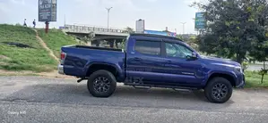 Toyota Tacoma SR Double Cab 5' Bed I4 AT 2023 Blue