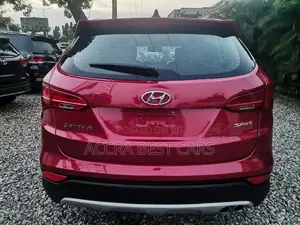 Hyundai Santa Fe 2015 Red