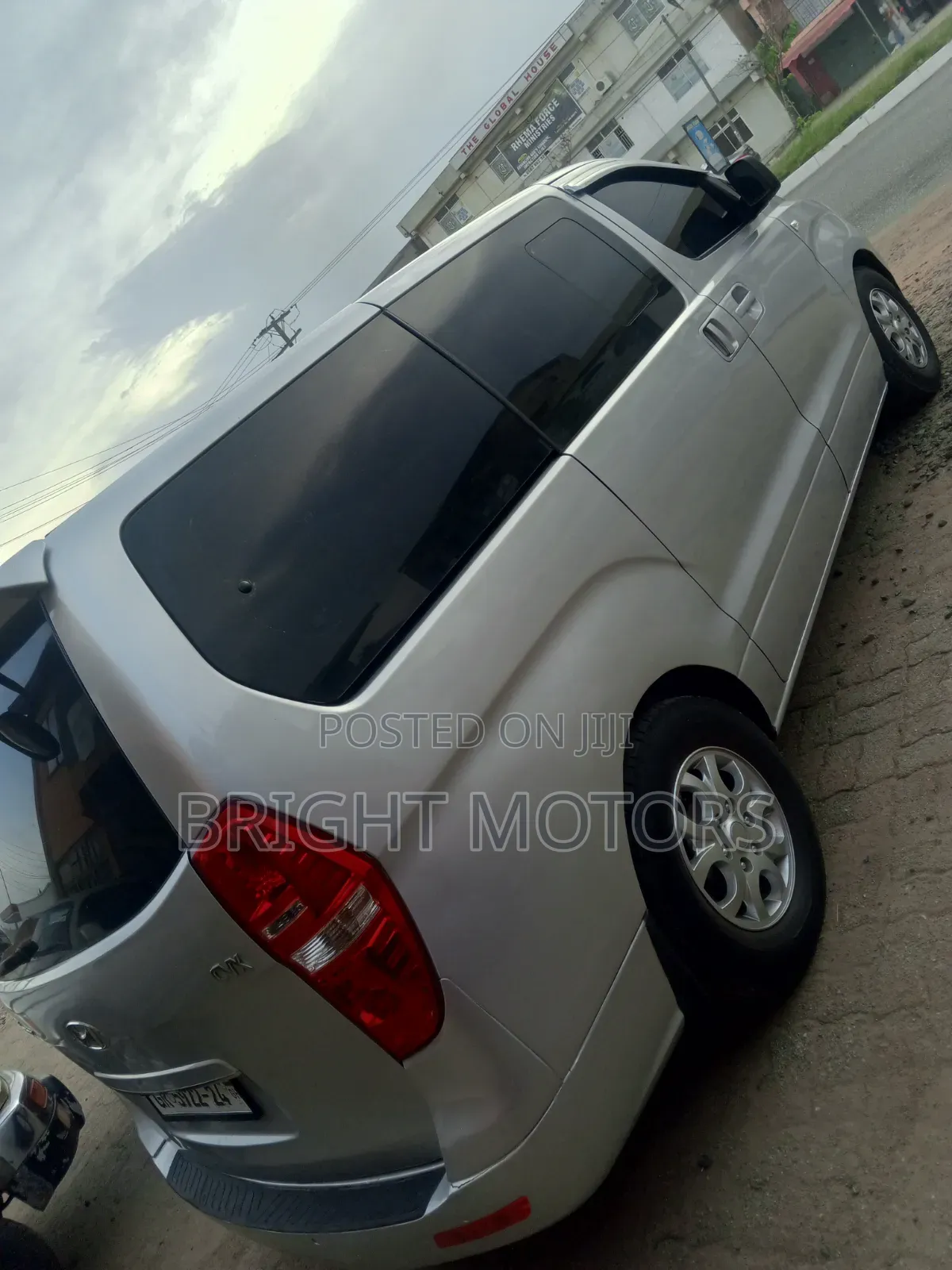 Hyundai Starex 2010 Grey