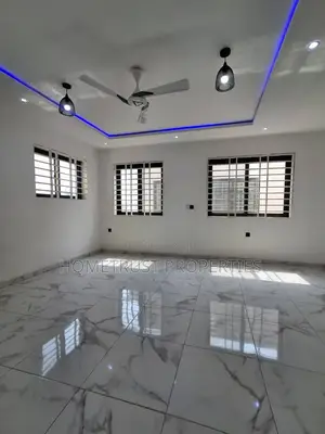 4bdrm Duplex in Agboba, School Park Area for sale