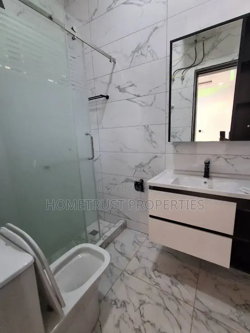 4bdrm Duplex in Agboba, School Park Area for sale