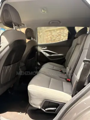 Hyundai Santa Fe SE AWD 2017 Gray